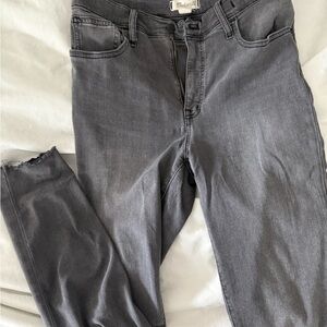 Gray Skinny Jeans with Smooth Denim Texture
